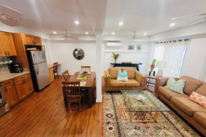 Beachside Suite Spacious 3BR 2BA Apartment with Kitchen AC Patio BBQ